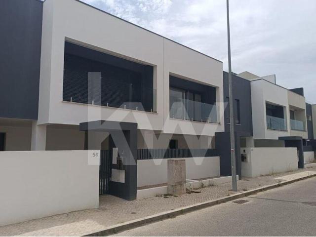 Vivenda venda em Bairro do Primeiro Torrão, Caparica