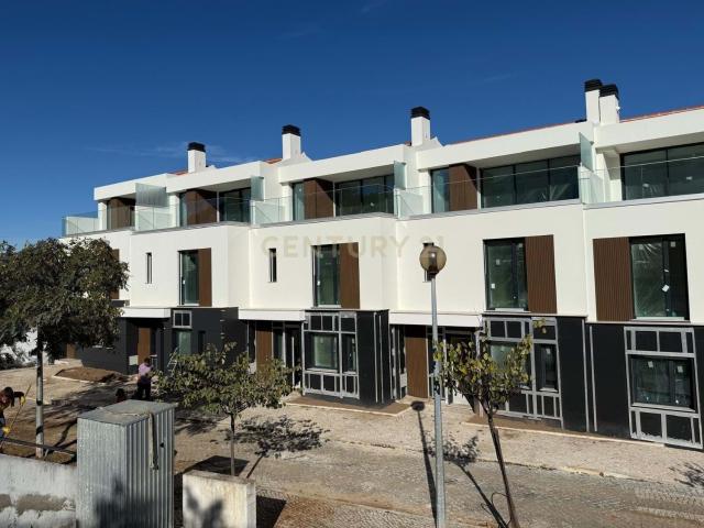 Casa venda em Santiago Dos Velhos, Lisboa