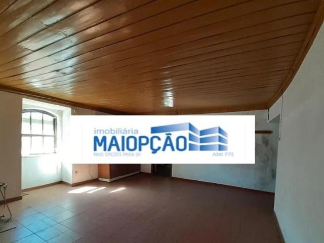 Casa venda em Romãs, Decermilo e Vila Longa, Sátão