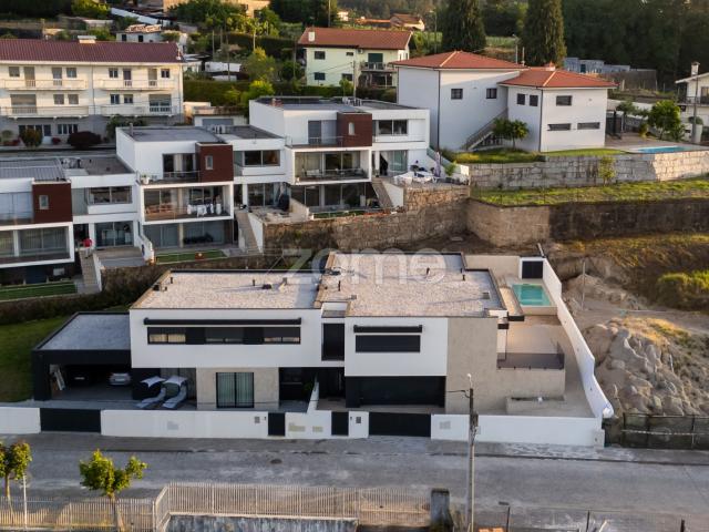 Casa venda em Atães e Rendufe, Guimarães