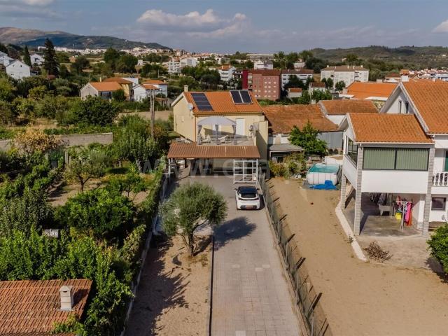 Casa venda em Castelo Branco, Canhoso