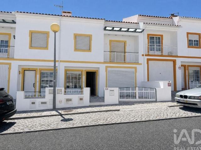 Vivenda venda em Alcobaça, Leiria