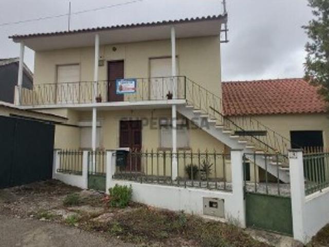 Casa venda em Batalha, Leiria