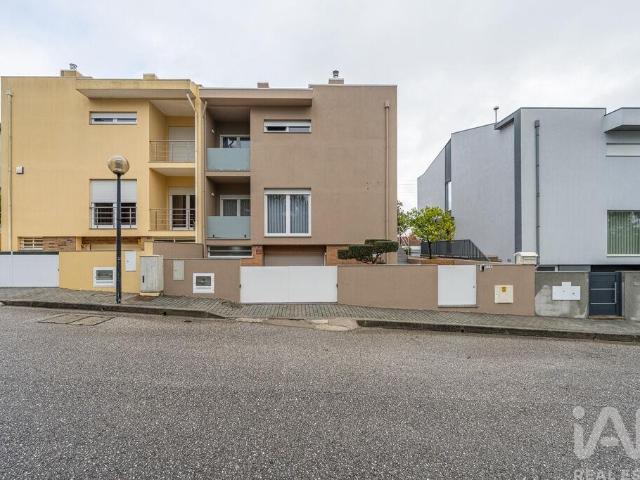 Casa venda em Mirêlo, Santa Maria Da Feira