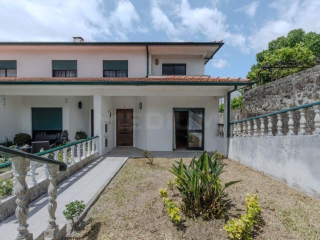 Casa venda em Gavião, Braga