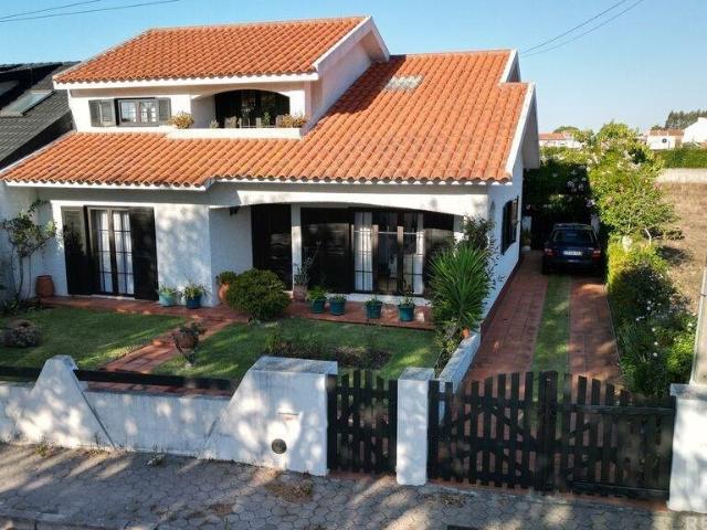Vivenda venda em Glória e Vera Cruz, Aveiro