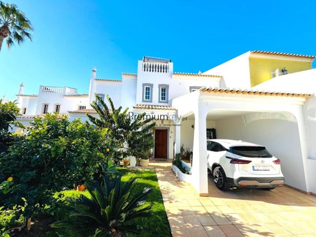 Vivenda venda em Albufeira e Olhos de Água, Albufeira