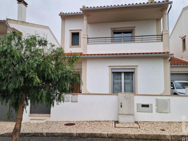 Casa venda em Rebelos, Alcobaça