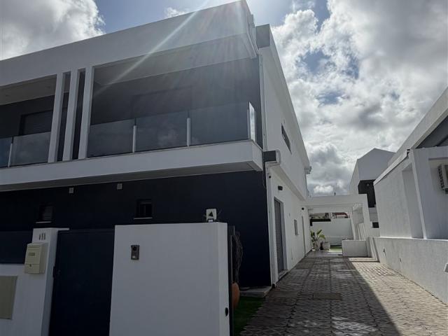 Vivenda venda em Seixal, Fernão Ferro