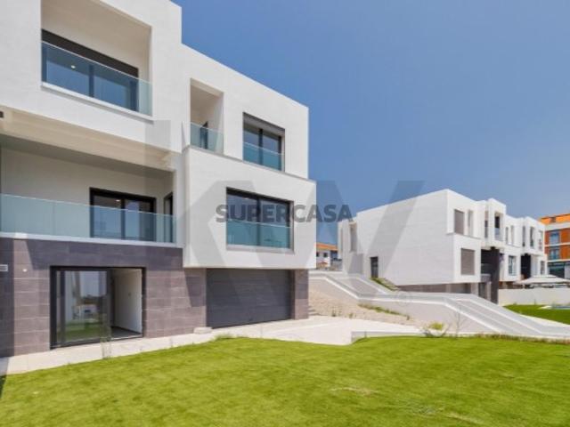 Casa venda em Seixal, Corroios