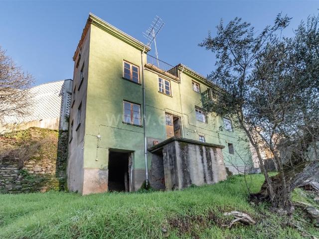 Casa venda em Castelo Branco, Ourondo