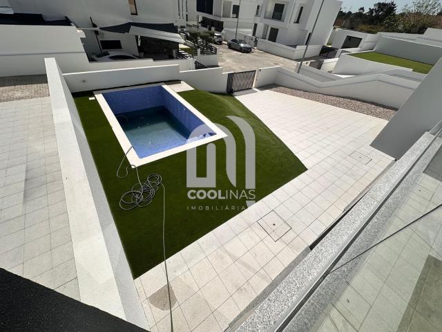 Casa venda em Seixal, Corroios