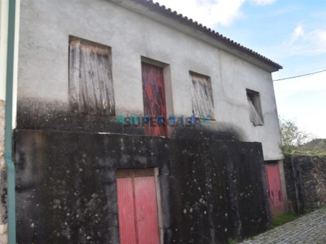 Casa venda em Figueiró Dos Vinhos, Leiria