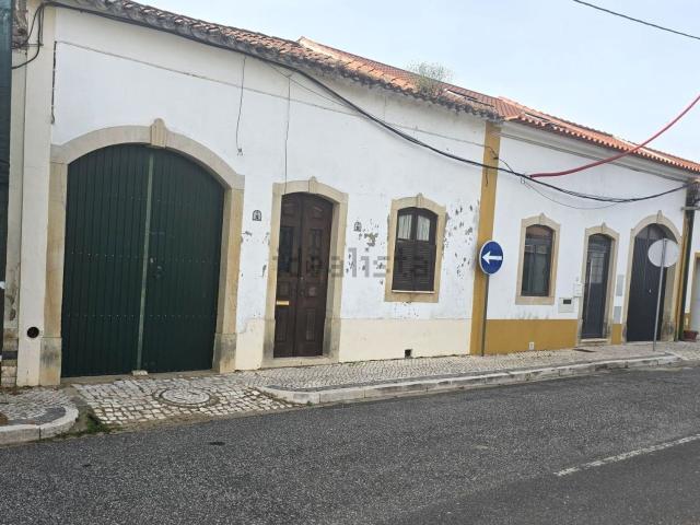 Casa venda em Casal das Flores, Golegã