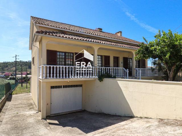 Casa venda em Ourém, Santarém