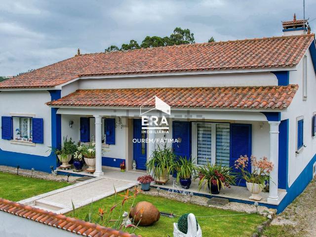 Casa venda em Favacal, Ourém