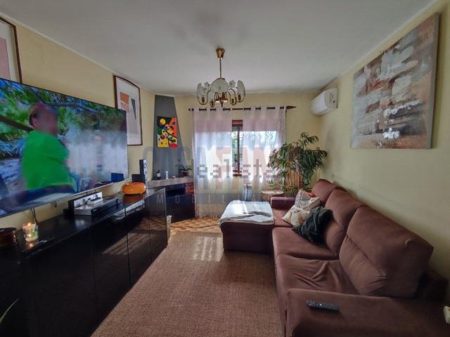 Casa venda em Chamuscada, Vila Nova de Famalicão