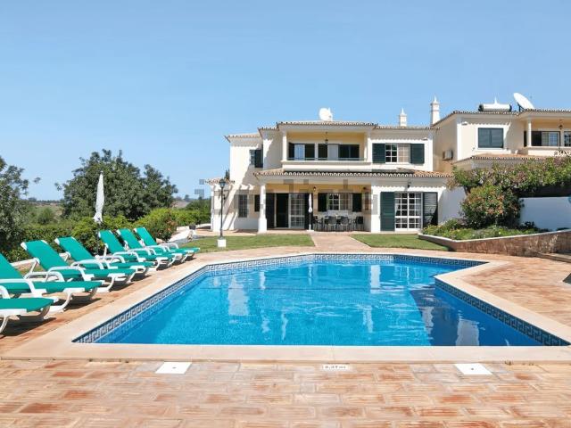 Casa alugar em Cortelhas, Albufeira
