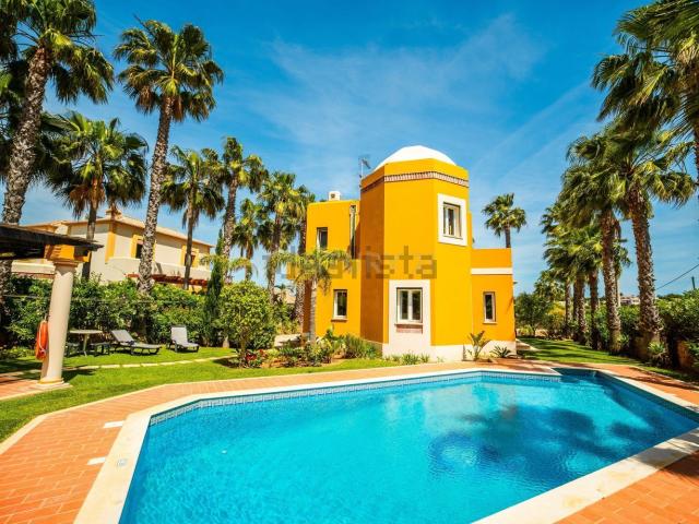 Casa venda em Tavagueira, Albufeira