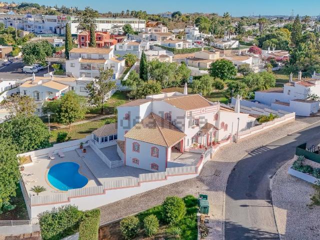 Casa venda em Quinta dos Álamos, Albufeira