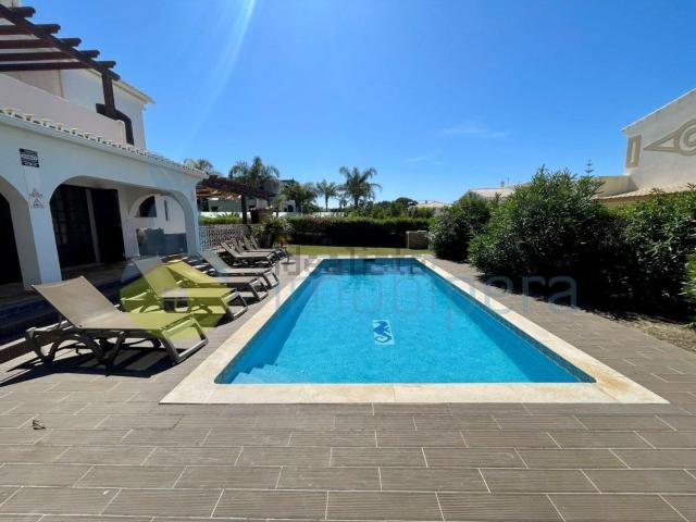 Casa venda em Galé, Albufeira