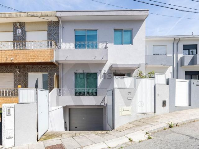 Casa venda em Regedoura, Porto