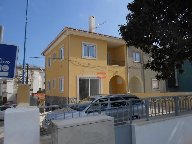 Casa venda em Ourém, Santarém