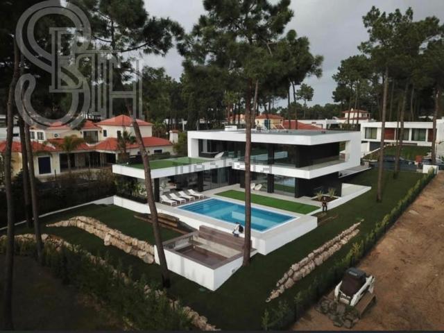 Casa alugar em Herdade da Aroeira, Almada
