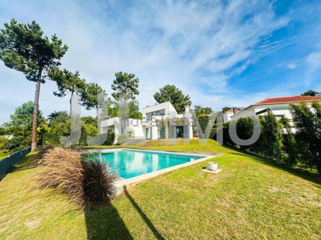 Casa venda em Herdade da Aroeira, Almada
