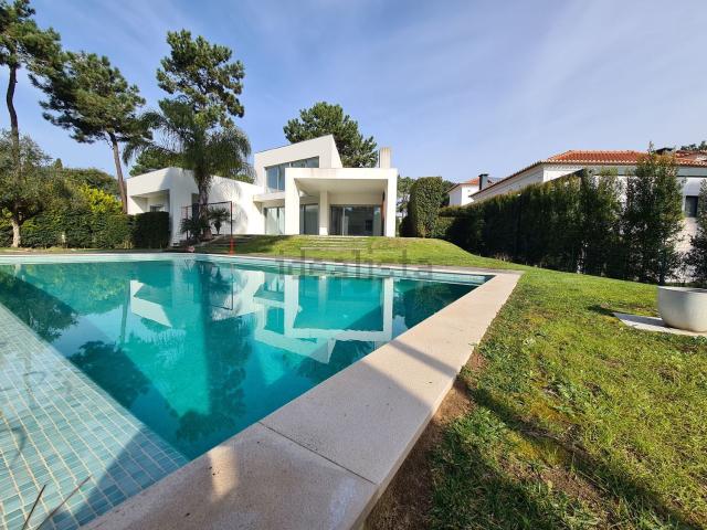 Casa alugar em Herdade da Aroeira, Almada