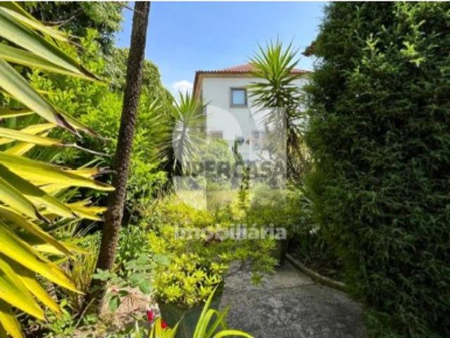 Casa venda em Quinchosos, Vila Real