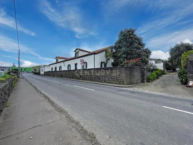 Casa venda em Açores, Ribeira Grande