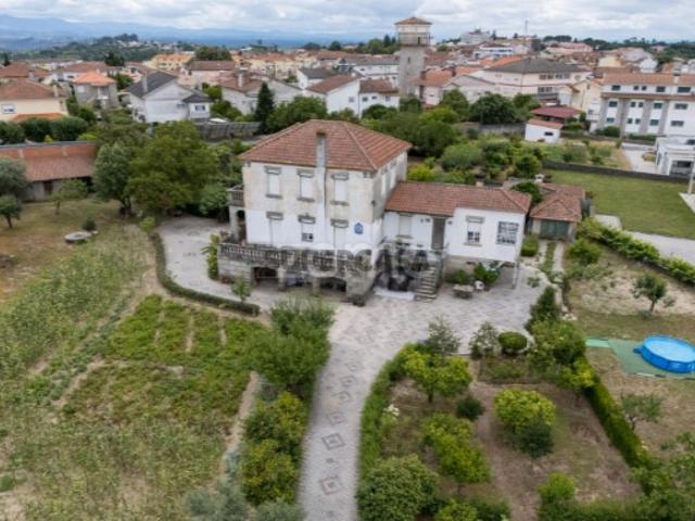 Casa venda em Nelas