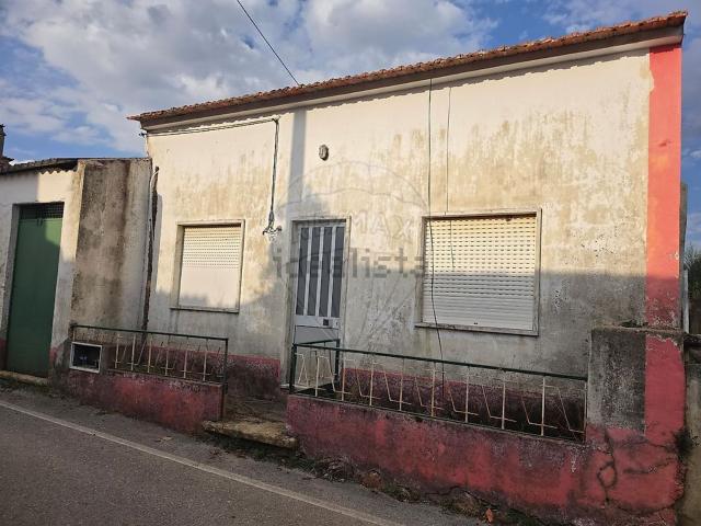 Casa venda em Igreja Nova do Sobral, Ferreira do Zêzere