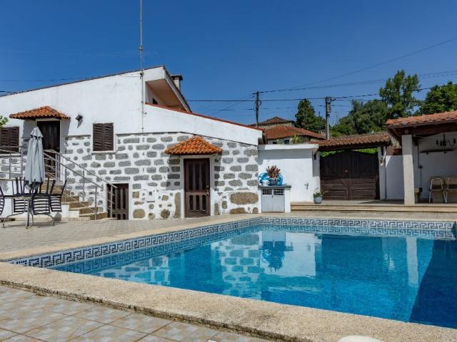 Casa venda em Feira Nova, Amares