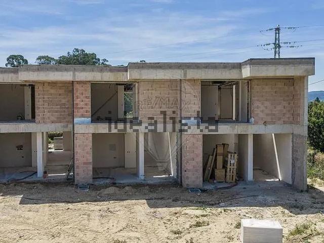 Casa venda em Olheiros, Amares