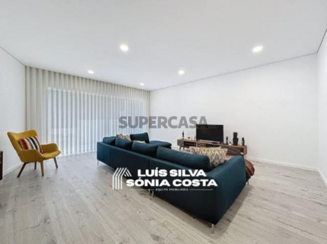 Casa venda em Santa Maria Da Feira, Aveiro