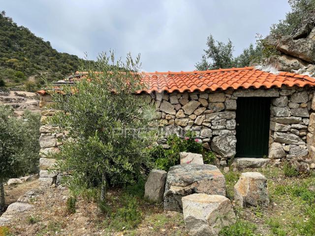 Casa venda em Carrazeda De Ansiães, Bragança