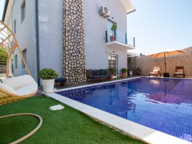 Casa venda em Fernão Ferro, Seixal