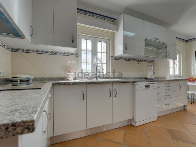 Casa alugar em Albufeira e Olhos de Água, Albufeira