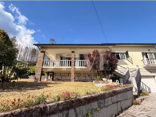 Casa venda em Castro Daire