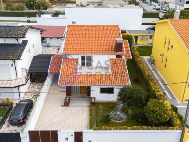 Casa venda em Madalena, Vila Nova de Gaia