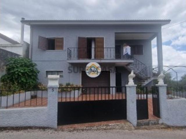 Casa venda em Vale de Maceira, Lousã