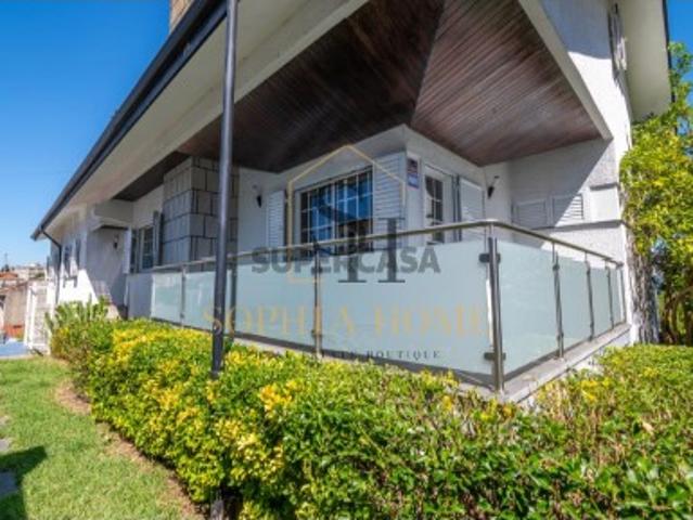 Casa venda em Oliveira do Douro, Vila Nova De Gaia