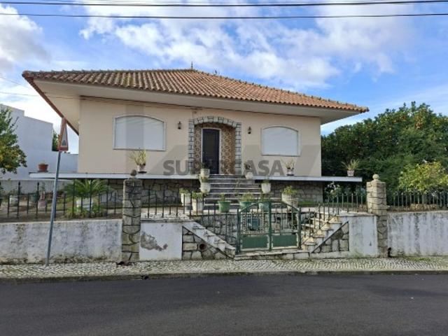 Casa venda em Alto da Coelha, Chamusca