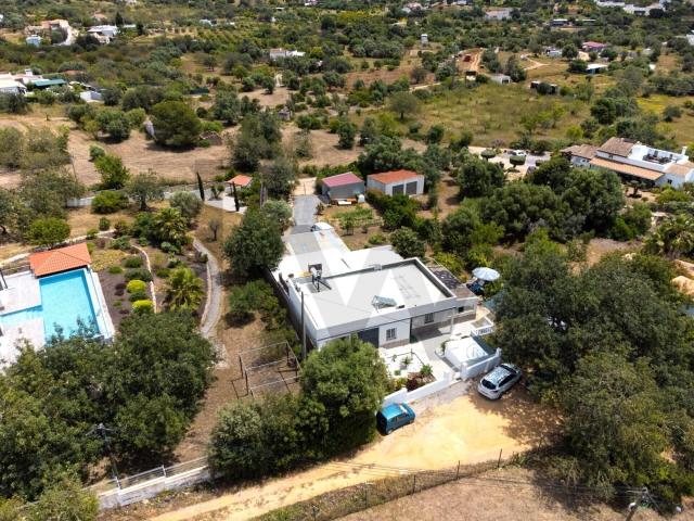 Casa venda em Lagoão, Olhão