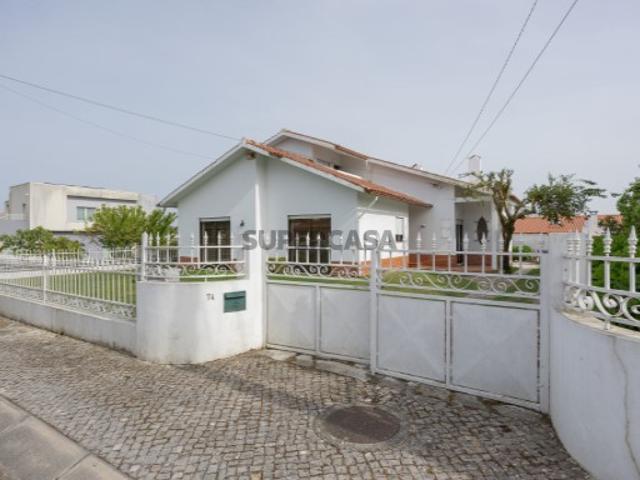 Casa venda em Marinha Grande, Leiria