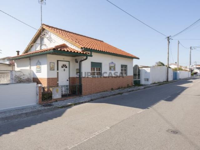 Casa venda em Marinha Grande, Leiria