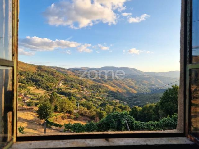 Casa venda em Covelo do Gerês, Covelo Do Gerez