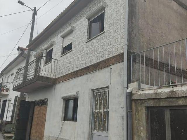 Casa venda em Parada Do Bouro, Braga
